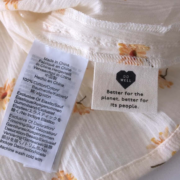 NWT Madewell Smocked Button Up Top in French Daisy XS - Picture 7 of 7